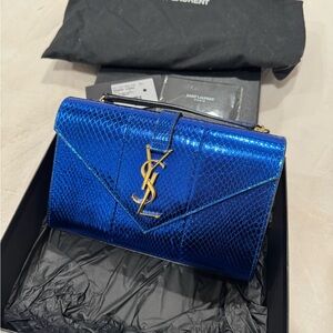 YSL CROSSBODY in shiny/metallic blue